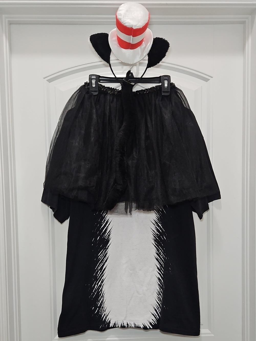 Dr. Seuss Cat In The Hat Halloween Cosplay Costume Medium Women's Party